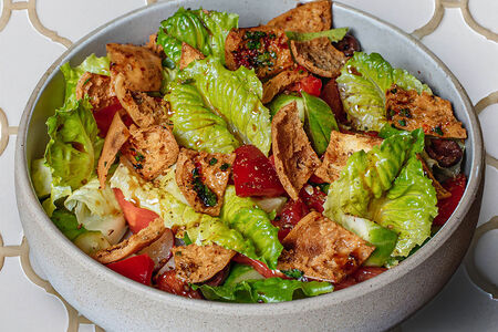 Салат Фатуш