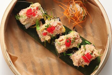 Японская Брускетта с Тунцом