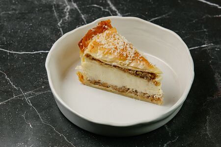 Чизкейк-пахлава с грецким орехом