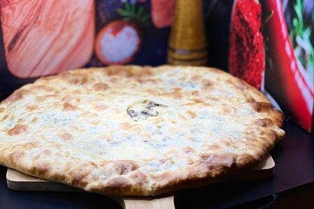Осетинский пирог с курицей и грибами