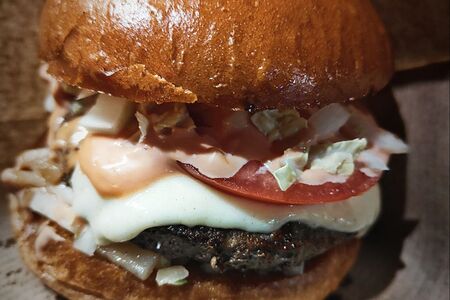 Бургер с грушей фламбе XL