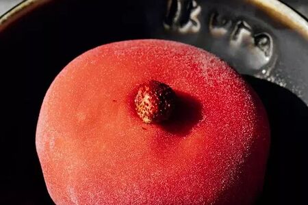 Дайфуку с клубникой