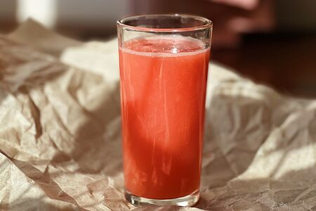 Грейпфрутовый