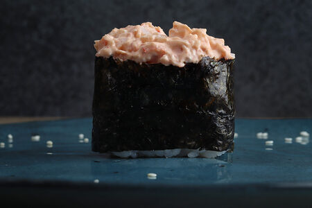 Гункан с креветкой