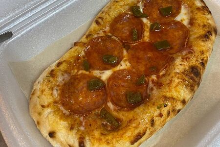 Пиццета Пепперони с халапеньо