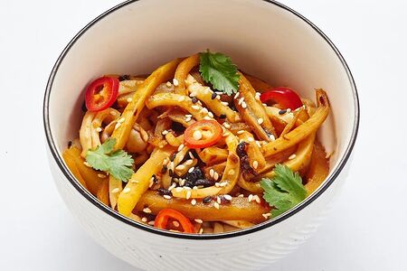 Бамбук с маринованным кальмаром