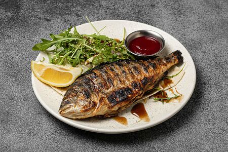 Дорадо на мангале