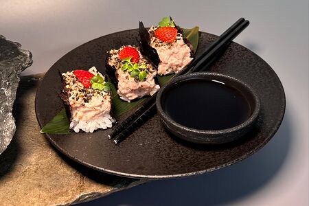 Хэнд ролл с тунцом