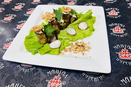 Рулеты из баклажанов