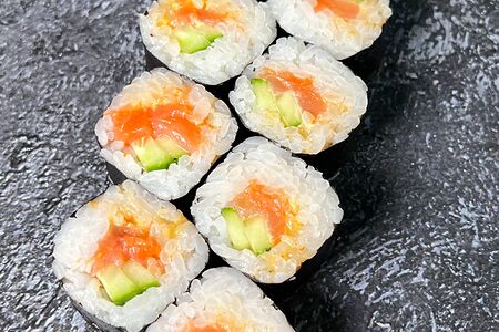 Ролл Лосось-огурец