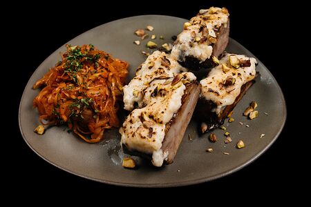 Ребра сырные с фисташкой