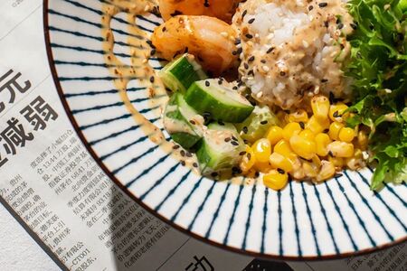 Боул с тигровыми креветками 