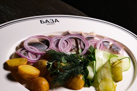 Сельдь по-русски с картофелем