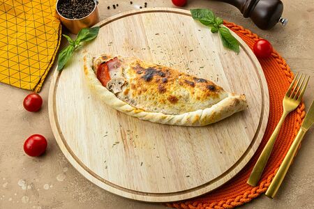 Кальцоне Ассорти