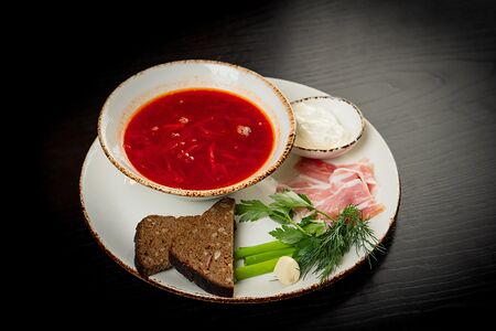 Наваристый борщ