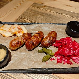 Колбаски свиные