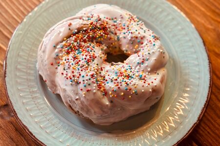 Крученый пончик с маком