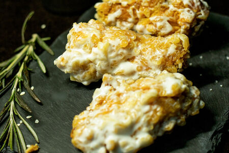 Фирменные куриные крылышки сливочные L