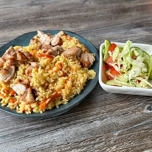 Плов с курицей и овощами