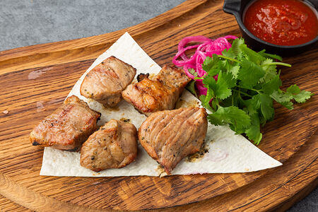 Шашлык из свиной шеи