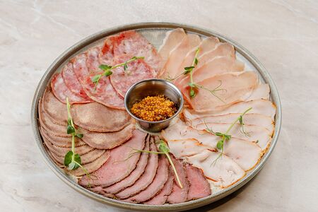 Мясное ассорти