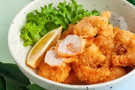 Тигровые креветки в панировке