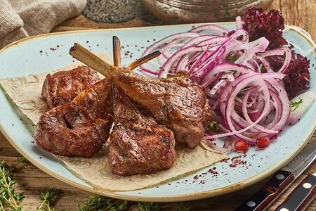 Шашлык из каре ягнёнка 