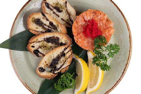 Тартар с лососем