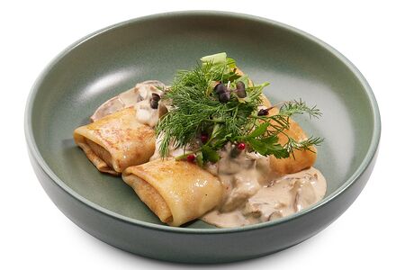 Блины с курицей и грибами