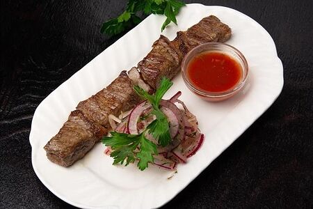 Шашлык из кусковой говядины