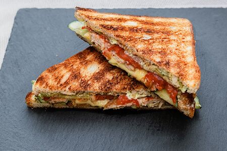 Сендвич с курицей