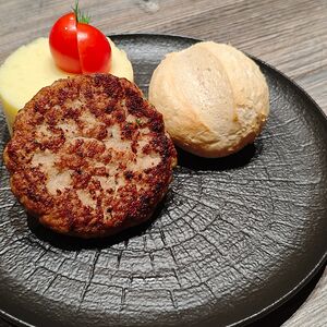 Котлеты куриные с картофельным пюре 