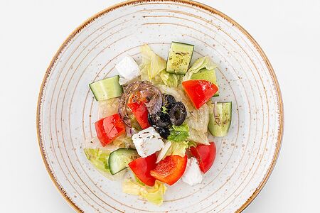 Салат греческий