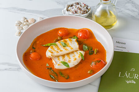 Кальмар на гриле в соусе аква пацца 