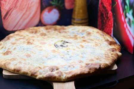  Осетинский пирог с мясом и картофелем