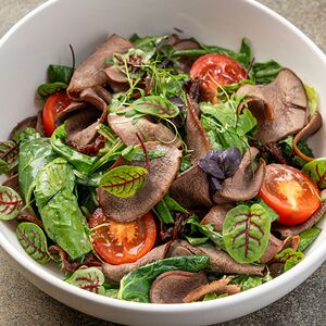 Салат с копченым языком