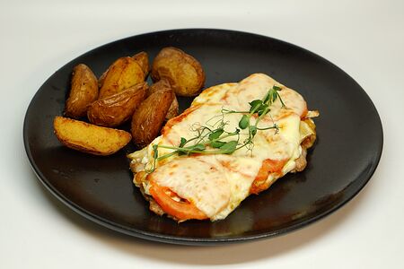 Мясо по-французски