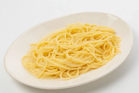 Спагетти с оливковым маслом