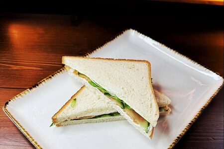 Клаб-сэндвич с курицей 