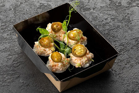 Ролл с тар-таром из креветки