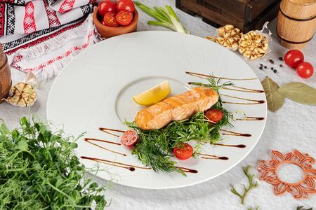 Стейк из лосося