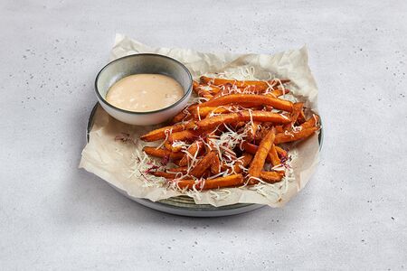 Батат фри с соусом айоли