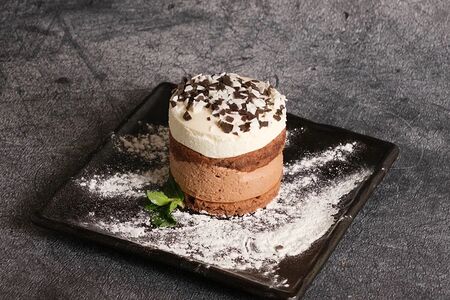 Три шоколада 