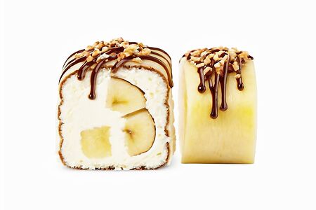 Сладкий ролл с бананом и грушей