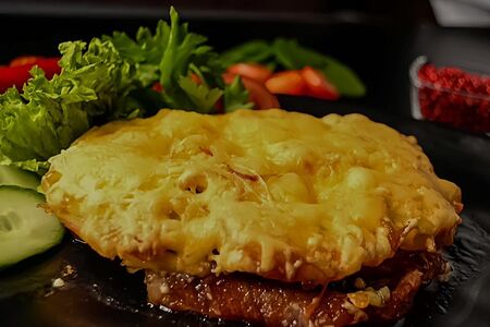 Мясо по-французски