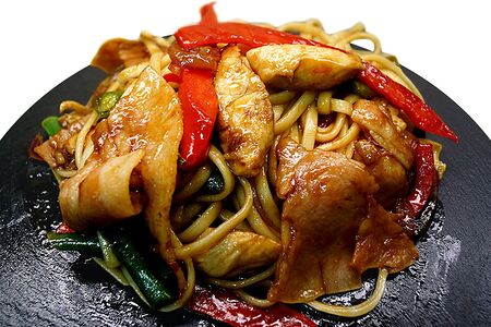 Удон с беконом и свининой 