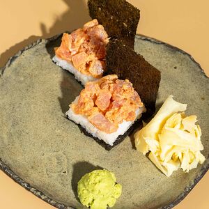 Суши Оши с тунцом