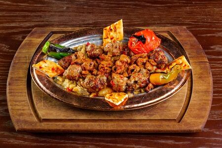 Абу Гануш-кебаб