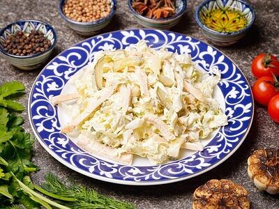 Салат куриный