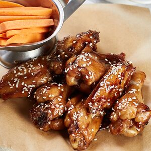 Крылья куриные в медово-соевом соусе